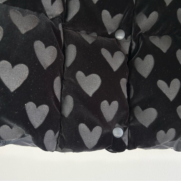 FENDI Down-filled Heart-motif Velvet Jacket In Black size 40 - Picture 12 of 15
